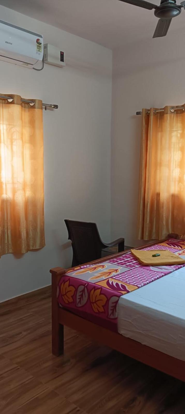 Kpr Residency Near Isha - Adiyogi Otel Alāndurai Dış mekan fotoğraf