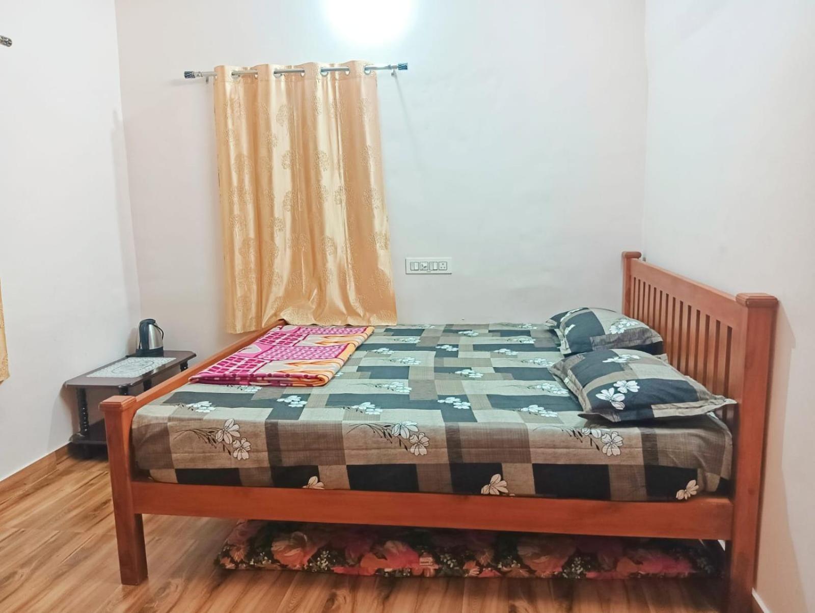 Kpr Residency Near Isha - Adiyogi Otel Alāndurai Dış mekan fotoğraf